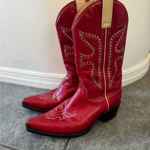 Frye Vintage Red Studded Cowboy Boots
Women's Size 9
Style 77780